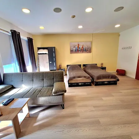 Apartament Midnight